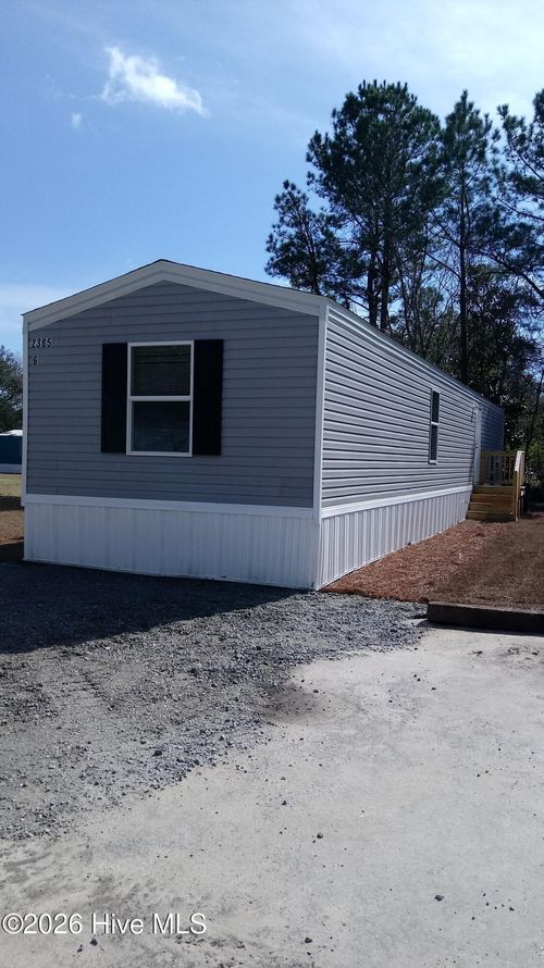 12-2385 Mt Misery Rd Ne, Leland, NC, 28451-9228 | Card Image