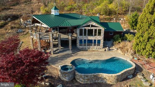 66 Preston Rd, Wernersville, PA, 19565-9419 | Card Image