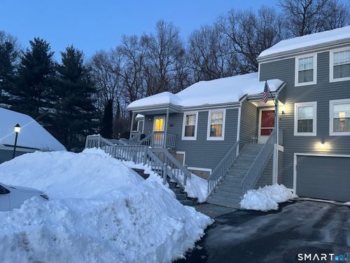 apt-f-203 Oakland Street, Manchester, CT, 06042 | Card Image