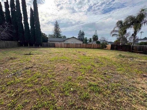 4719 Springwood Way, Concord, CA, 94521-2000 | Card Image