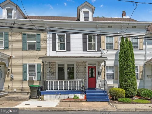 702 N Warren St, ORWIGSBURG, PA, 17961-1312 | Card Image