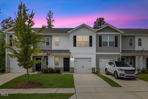 38 March Creek Dr, Fuquay Varina, NC, 27526-4082 | Card Image