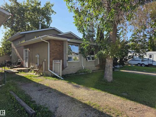38 Greenwood Close, Spruce Grove, AB, T7X1Y1 | Card Image