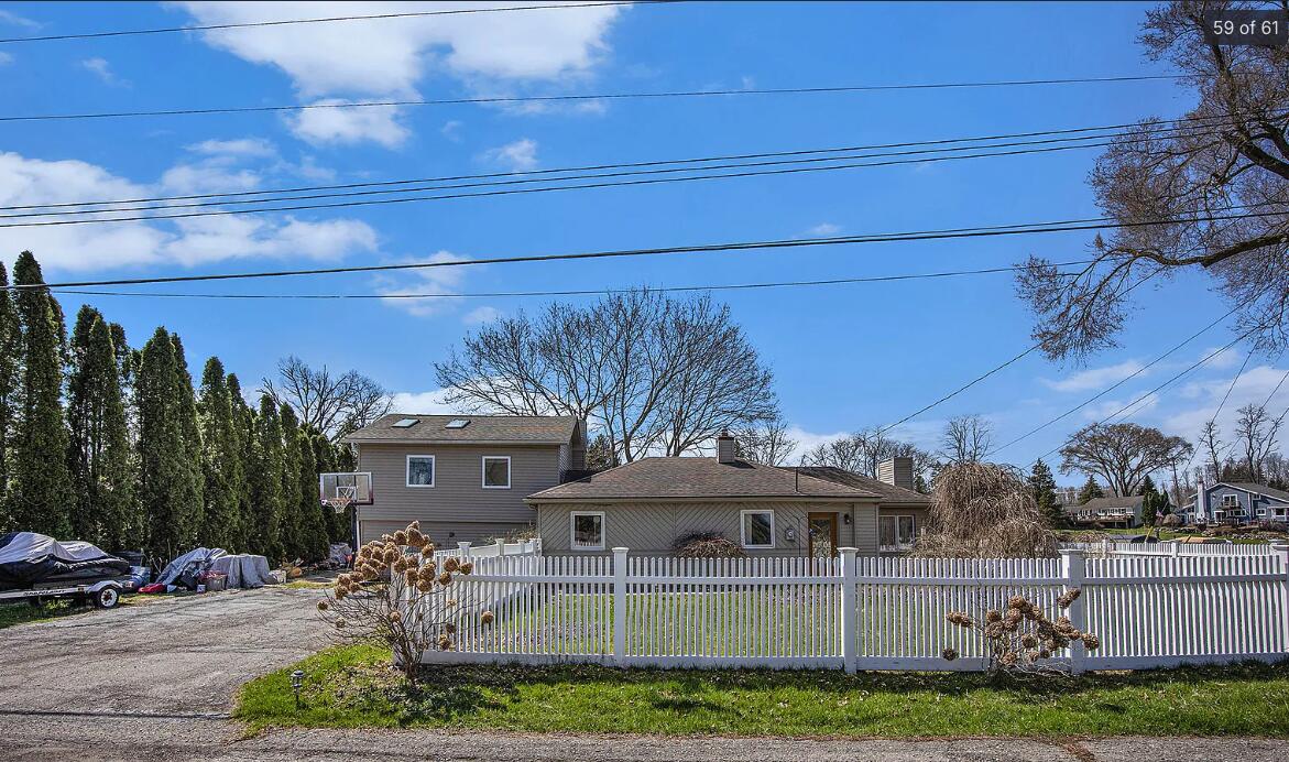 Residential Lease in White Lake Charter Township 4