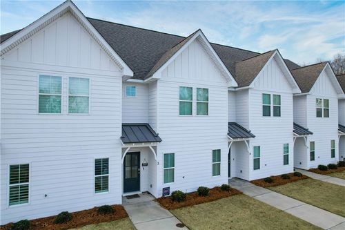 unit-3-630 Village Dr, OPELIKA, AL, 36801-2395 | Card Image