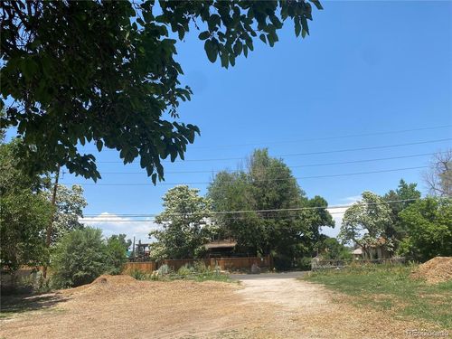 2872 W 55th Ave, Denver, CO, 80221-1616 | Card Image