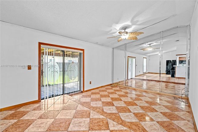 14832 - 14832 Sw 80 Th St, Home with 3 bedrooms, 2 bathrooms and null parking in Miami FL | Image 4