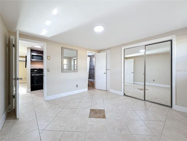 Primary Bedroom - Full Bath | Image 11