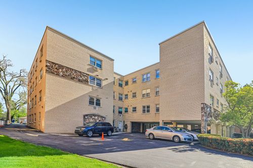 410-5220 Oakton St, Skokie, IL, 60077-3656 | Card Image