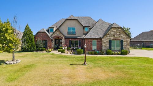 6381 Locust Ln, Owasso, OK, 74055-2348 | Card Image