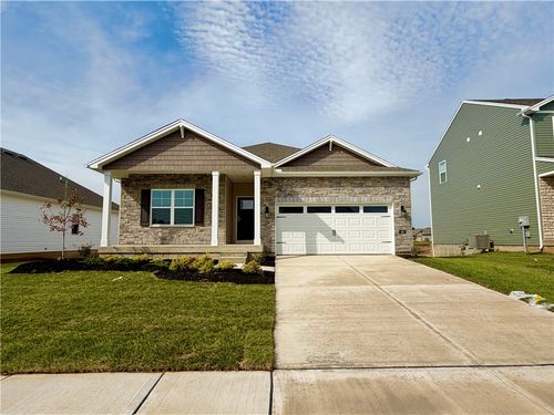 468 Hollywood Blvd, Xenia, OH, 45385-1298 | Card Image