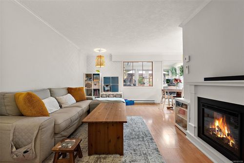 191 Atkins Rd, Victoria, BC, V9B2Z9 | Card Image