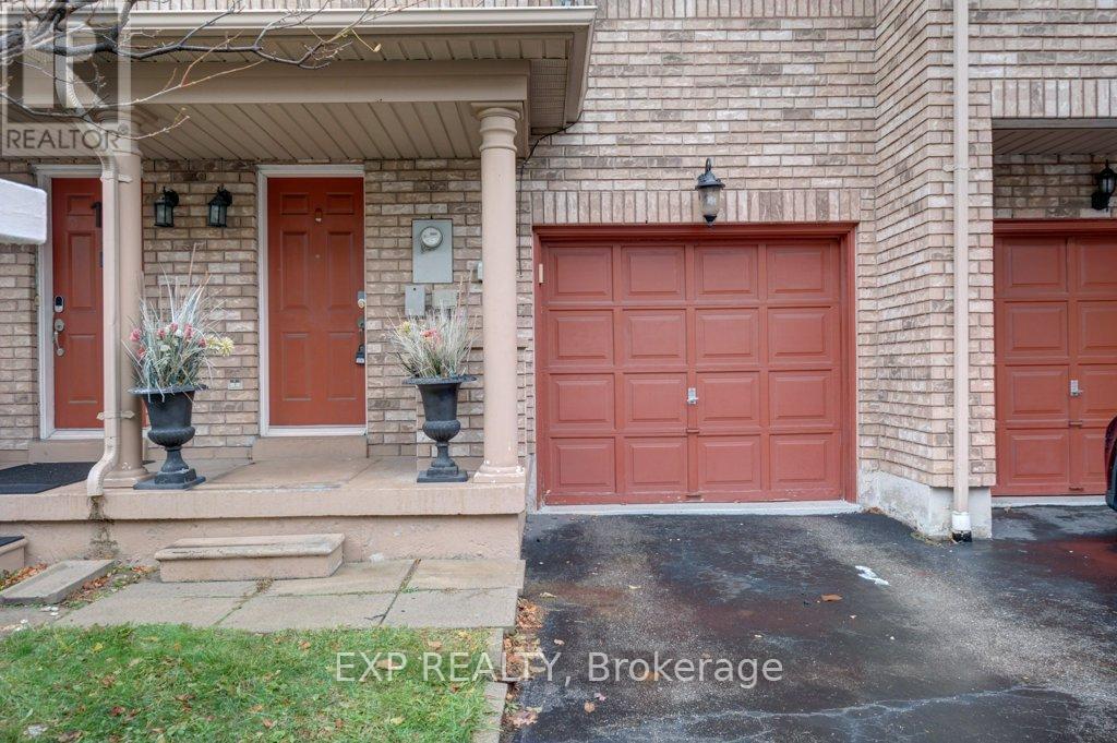 Residential in Mississauga (Malton) 2