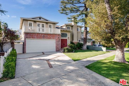 4419 Clybourn Ave, Toluca Lake, CA, 91602-2906 | Card Image