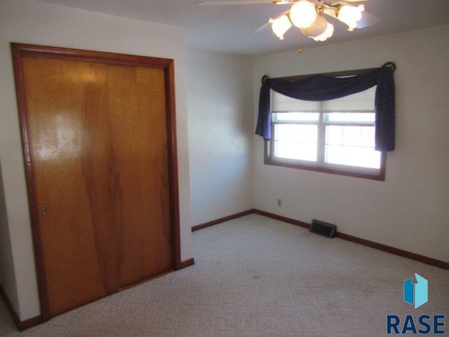 1220 1st Ave, House other with 3 bedrooms, 2 bathrooms and null parking in Edgerton MN | Image 11