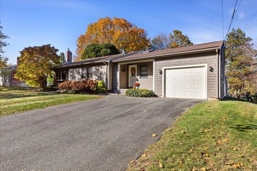 74 Country Way, Whitman, MA, 02382-2613 | Card Image