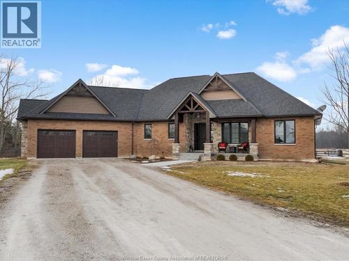 4940 4th Concession Road E, Harrow, ON, N0R1G0 | Card Image