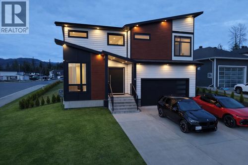 6 Robinson St, Kitimat, BC, V8C2S2 | Card Image