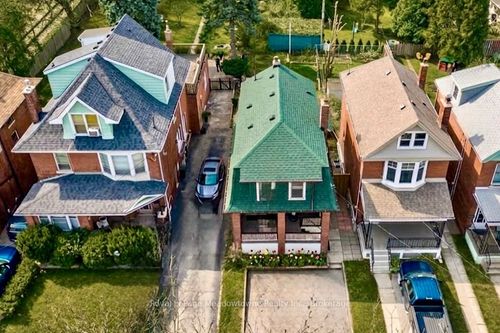 216 Maplewood Ave, Hamilton, ON, L8M1X8 | Card Image