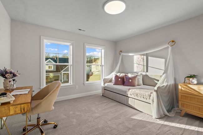 38 Summer Time Cir, House other with 3 bedrooms, 3 bathrooms and null parking in Pawcatuck CT | Image 19