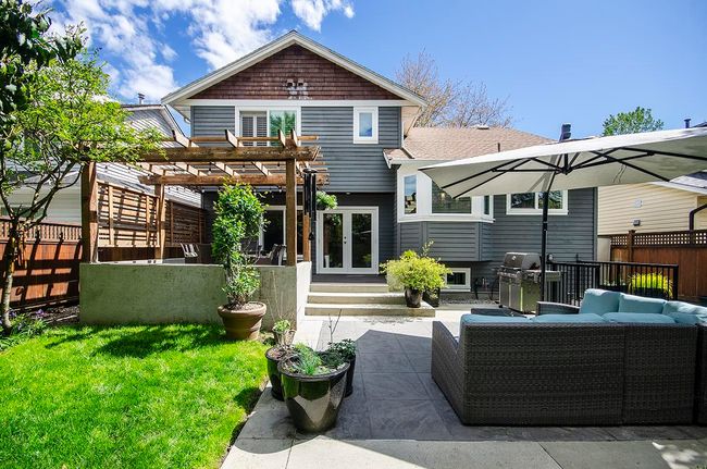 3626 Osprey Court, House other with 3 bedrooms, 2 bathrooms and 4 parking in North Vancouver BC | Image 3