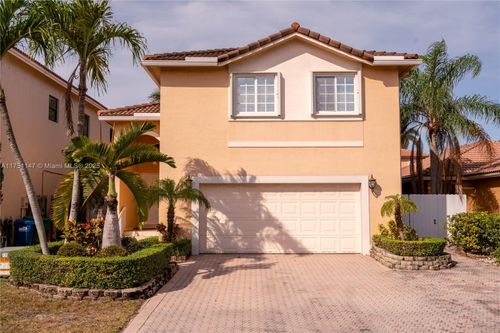 19444 Nw 79th Ct, Hialeah, FL, 33015-6353 | Card Image