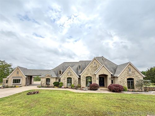 8199 W 800 Rd, Fort Gibson, OK, 74434-6119 | Card Image