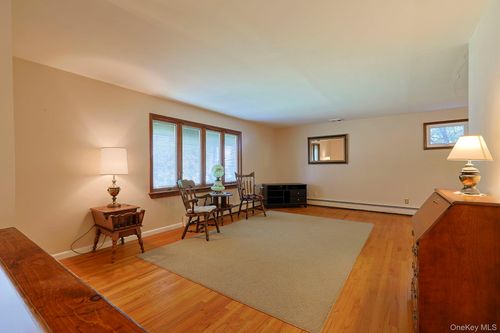 49 Orchard Crest Dr, Westtown, NY, 10998-3427 | Card Image