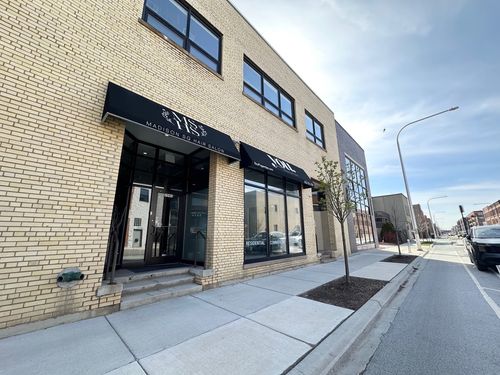 2043 W Grand Avenue, Chicago, IL, 60612 | Card Image
