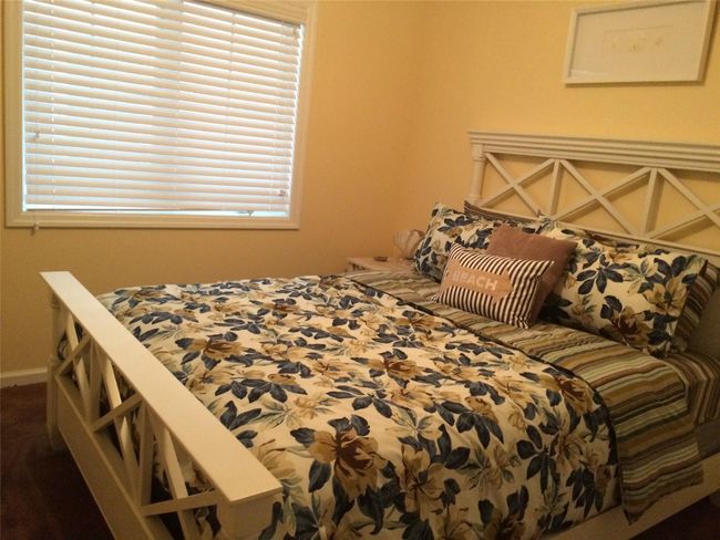 View of bedroom | Image 10