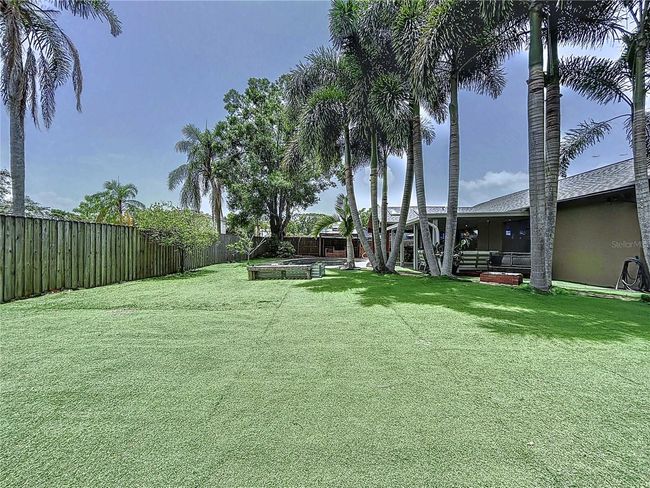11525 Country Oaks Dr, House other with 3 bedrooms, 2 bathrooms and null parking in TAMPA FL | Image 9