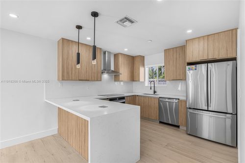 1116 N 31st Ave, Hollywood, FL, 33021-5507 | Card Image