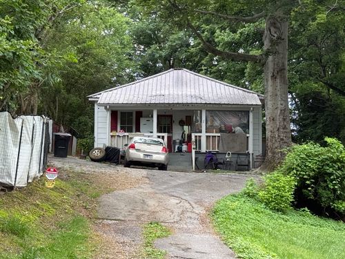 304 S Franklin St, Tullahoma, TN, 37388 | Card Image