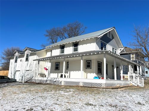 305 S 4th St, Guthrie Center, IA, 50115-1643 | Card Image