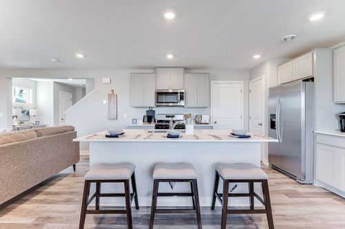 1908 Highview Ter, Shakopee, MN, 55379-5540 | Card Image