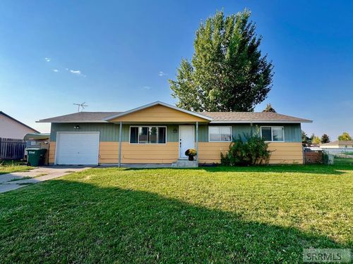 4370 Natalie St, Idaho Falls, ID, 83401-3828 | Card Image
