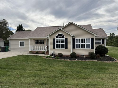 1503 Manora Ct, High Point, NC, 27265-8000 | Card Image