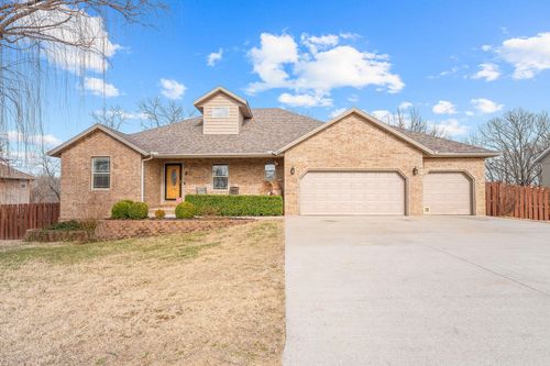 281 Southview Dr, Branson, MO, 65616-7405 | Card Image