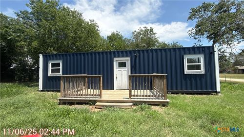 312 5th St, Sutherland Springs, TX, 78161-4774 | Card Image