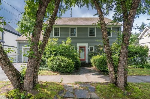 52 Ward Ave, Northampton, MA, 01060-2821 | Card Image