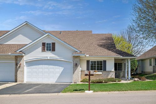 14713 Courtyard Cir, Burnsville, MN, 55306-6198 | Card Image