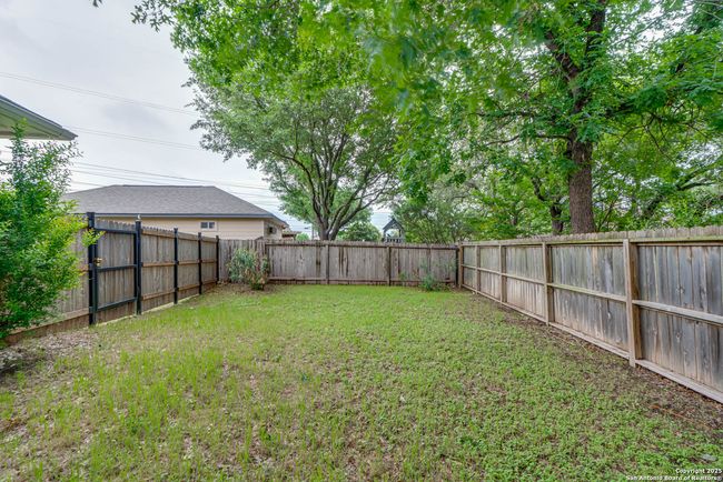 9212 Holly Star, House other with 4 bedrooms, 2 bathrooms and null parking in Helotes TX | Image 25