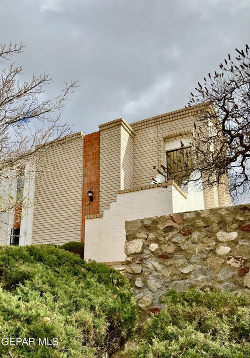 apt-3c-6201 Escondido Dr, El Paso, TX, 79912-1908 | Card Image