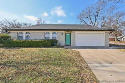 4808 S 87th East Ave, Tulsa, OK, 74145-7131 | Card Image