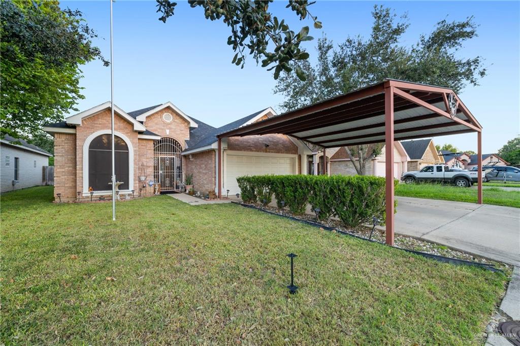 Residential in Weslaco
