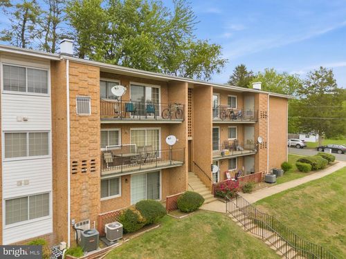 222-635 Waterloo Rd, WARRENTON, VA, 20186-3017 | Card Image