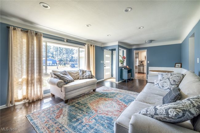 10050 Reichert Rd, House other with 3 bedrooms, 2 bathrooms and null parking in Parma OH | Image 6