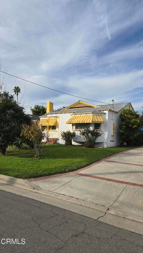 349 Laun St, Altadena, CA, 91001-5539 | Card Image