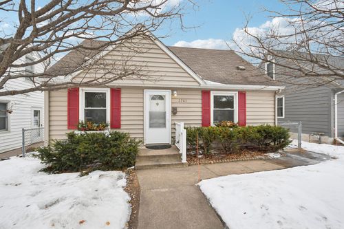 2741 Brunswick Ave S, Saint Louis Park, MN, 55416-1818 | Card Image