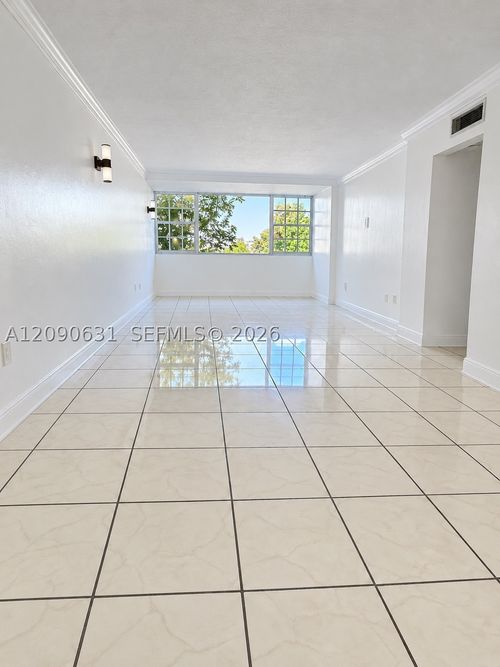 203-816 Nw 87th Ave, Miami, FL, 33172-3420 | Card Image